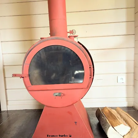 Sauna Jacuzzi 6 Personnes شاليه
