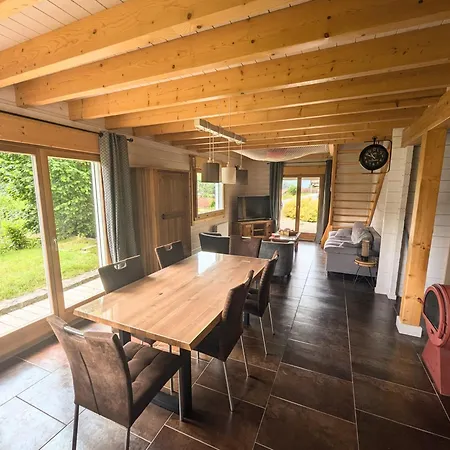 Alpesi faház Sauna Jacuzzi 6 Personnes *