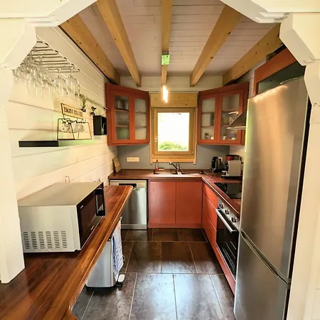 Sauna Jacuzzi 6 Personnes *